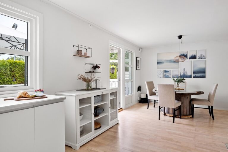 g9a2b844e5d1e84ecde7464b1b273b863172005e5b96de8bd0bc6f76c5d02f88bf40de52aaebf0d7d65d07b274ca1689dc324133c1c31aa465b4d5bbfd3a3ade8_1280