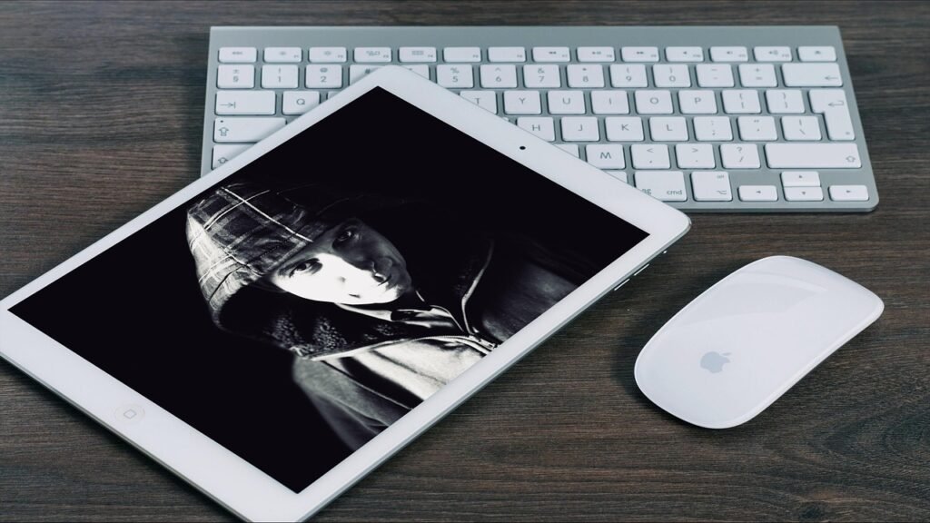 g269672b0d7ec342989bd8b4122970d1e34f7dc2213a46418d20102b25e8541f486298fb3ac34b61d23432554fe70494cf50652b4145557a8b97df1019755f46b_1280